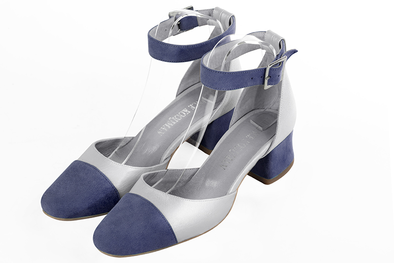 Prussian blue and light silver women's open side shoes, with a strap around the ankle. Round toe. Low flare heels. Front view - Florence KOOIJMAN